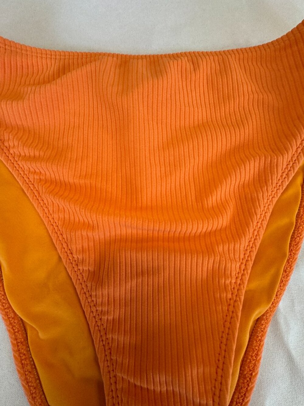 Dippin Daisys Bikini Orange Size M - Picture 3 of 8